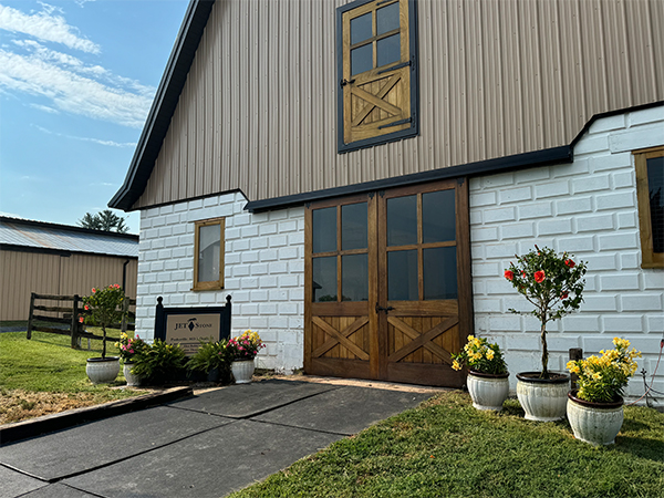 Maryland Jetstone barn